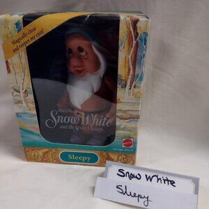 SNOW WHITE "SLEEPY" NEW IN ORIGINAL BOX